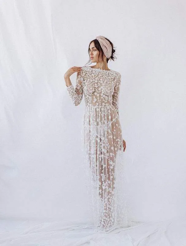 Here White Wedding Dress